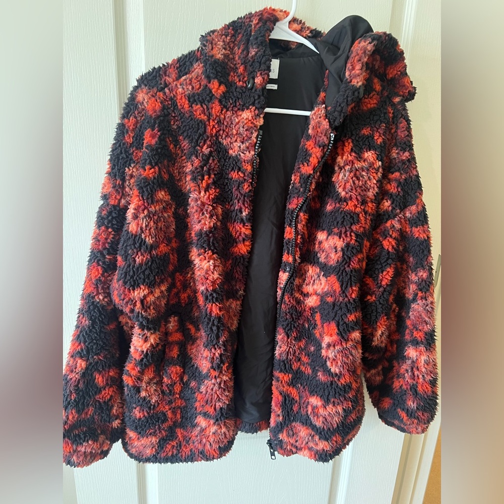 Urban Outfitter Rose Print Teddy Bear Zip-Up Jacket With Hood And Pockets - Picture 2 of 6